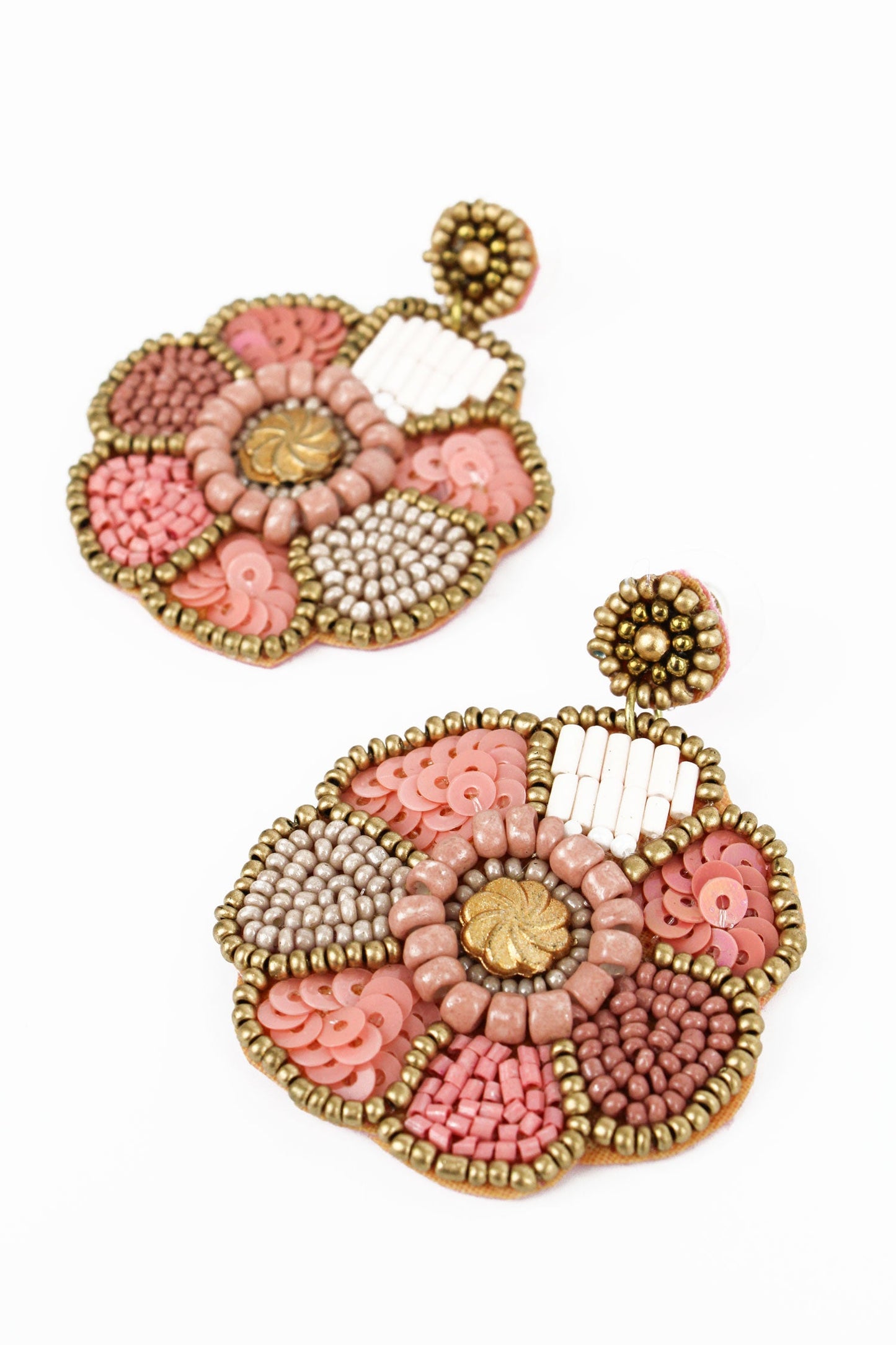 SOFT PINK AND GOLD FLOWER BEADED EARRING